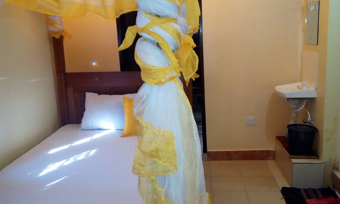Mombasa House | Mali Guest House