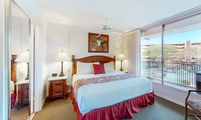 Kihei House | Mana Kai Maui Resort condo with grill & WiFi - great location