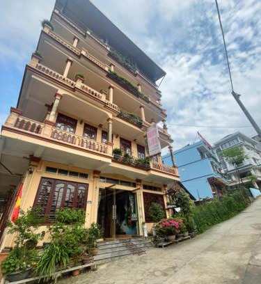 Sa Pa Hotel | Manh Linh house