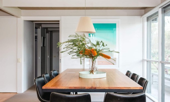 Shoreham House | Manna Gum - A family getaway with a sense of space and privacy with a tranquil garden