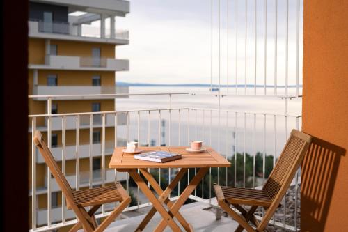 Rijeka Apartment | Mannequin: Sea view, private parking in the garage
