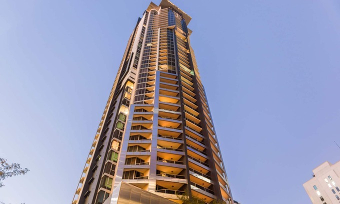 Brisbane Central Business District Apartment | Mantra On Mary