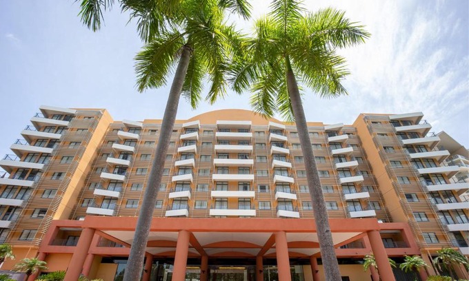 Darwin City Centre Apartment | Mantra on The Esplanade