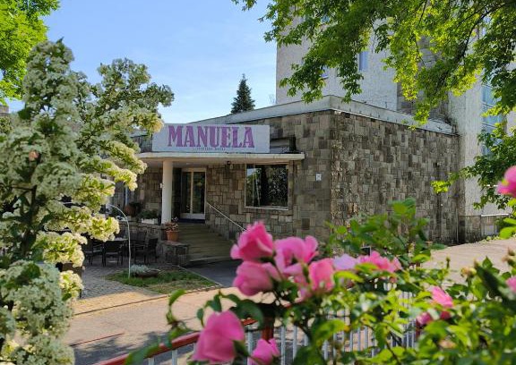 Balatonfured Hotel | Manuela Ifjúsági Hotel