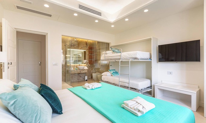 Torre Lapillo House | Marelux Suite Premium