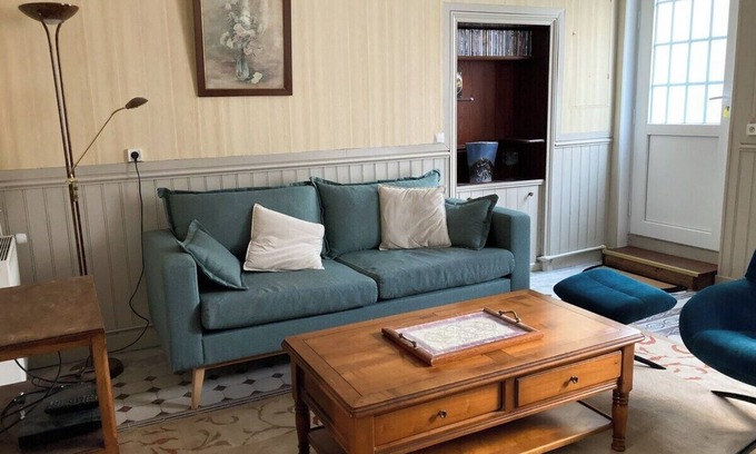 Langrune-sur-Mer House | Marina - charming house with courtyard