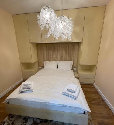 Blloku Apartment | Marini Tiny Home