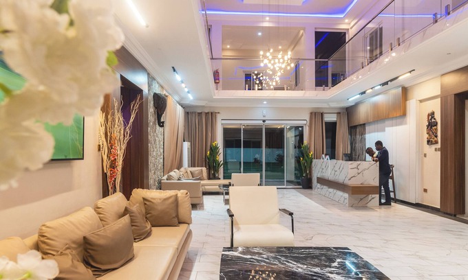 Nyanyanu Hotel | MARLIN RESORT