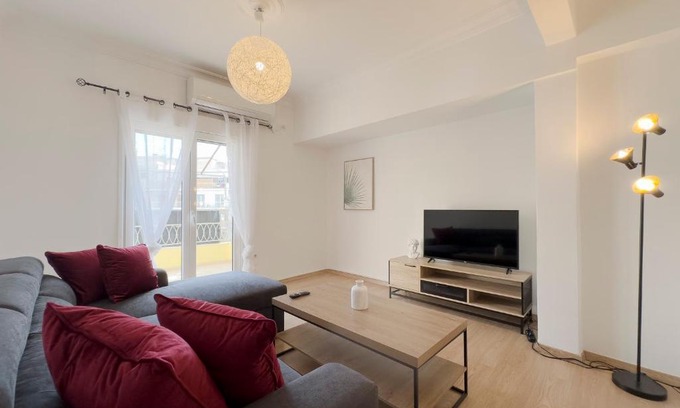 Mousio Apartment | Marnis Spacious 105 sqm apt in Athens