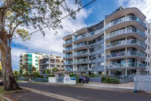 Maroochydore Apartment | Maroochydore Riverfront Self Contained Apartment