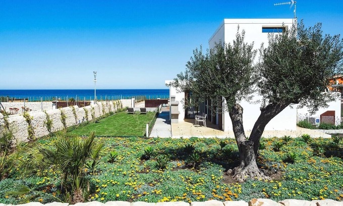 Reitani Villa | Marza Residence – Alzavola and Grigia - Two villas with pools