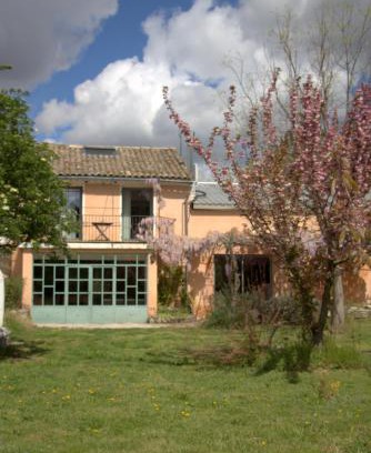 Barbentane House | Mas Du Petit Claux