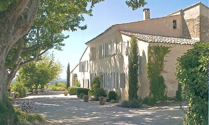Aubignan Other | Mas Provencal, quiet and very spacious with private pool and large garden.,