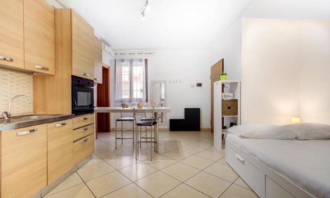 Scandellara Apartment | Massarenti - monolocale ristrutturato