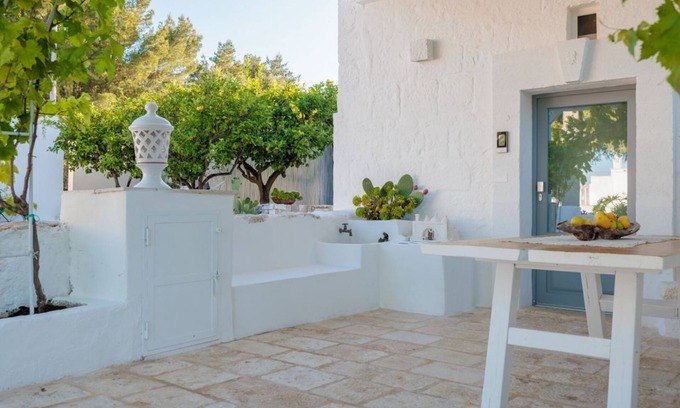 Ostuni Villa | Masseria Ramunno Piccola - Fiora Suite by Rentbeat
