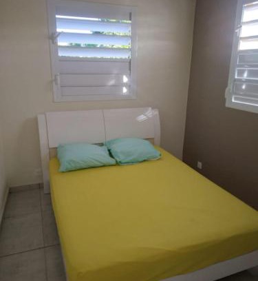 Sainte-Anne Apartment | Maud location