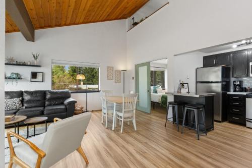 McCall Apartment | McCall Mountain Getaway - Pet Friendly