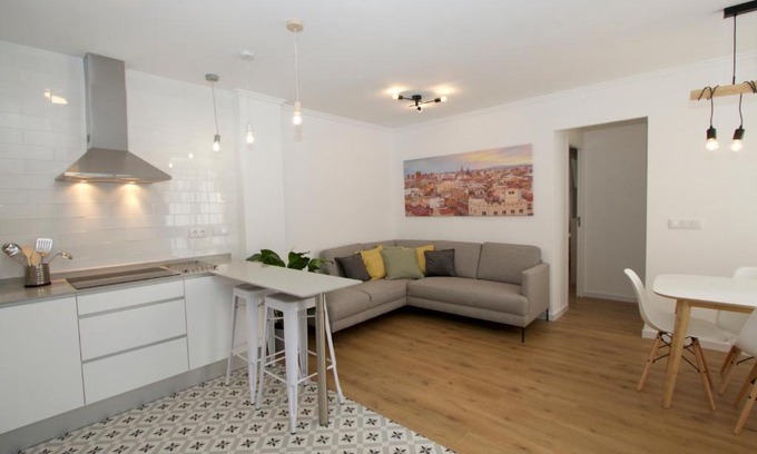 L'Illa Perduda Apartment | MD POETA ANDRES CABRELLES