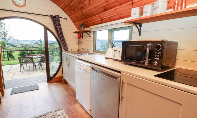 Rhayader Cottage | Meadow View