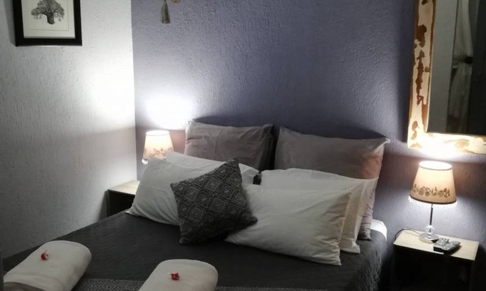 Nelspruit Cabin | @ Melkweg is situated in Nelspruit, close to Kruger park and Mozambique.