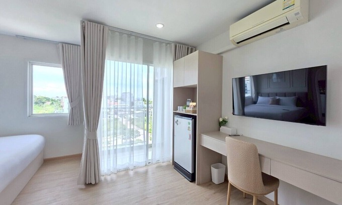 Saen Suk Hotel | Memo Bangsaen