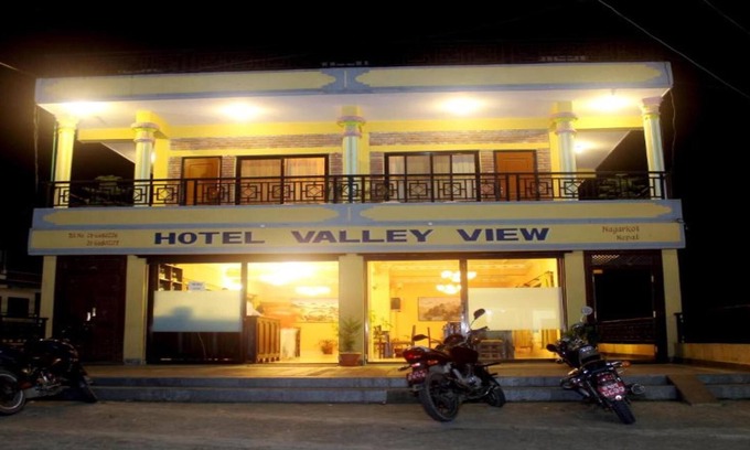 Nagarkot Hotel | MeroStay 101 Hotel Valley View Inn
