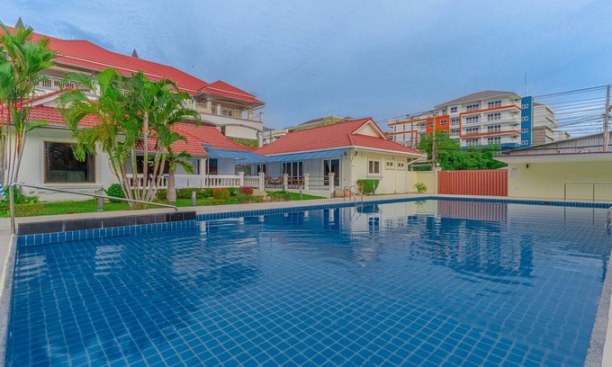 Pratumnak Hill Resort | Mew Resort 1-PHRATAMNAK, 300m-Beach,50m-7eleven