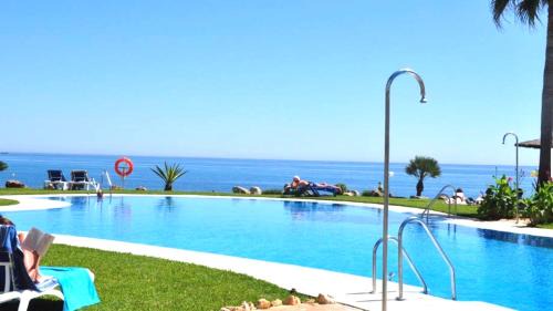 Sitio de Calahonda Apartment | MI CAPRICHO BEACHFRONT- 9E Apartment with sea views - Costa del Sol