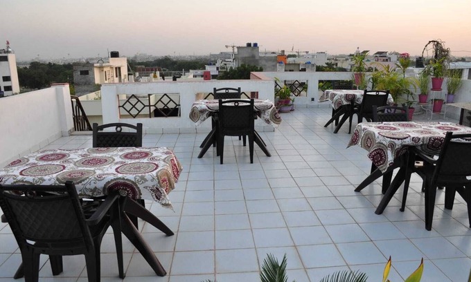 Malviya Nagar Hotel | Michaels Homestay