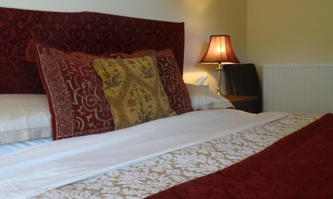Bishops Castle Bed & Breakfast | Middle Woodbatch B&B