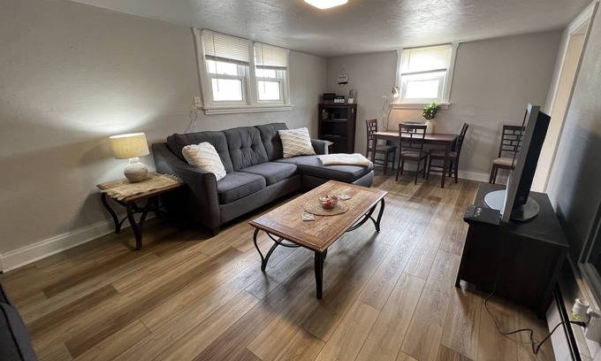 Cheyenne Apartment | Midtown Apartments on 20th - Garden Level Unit