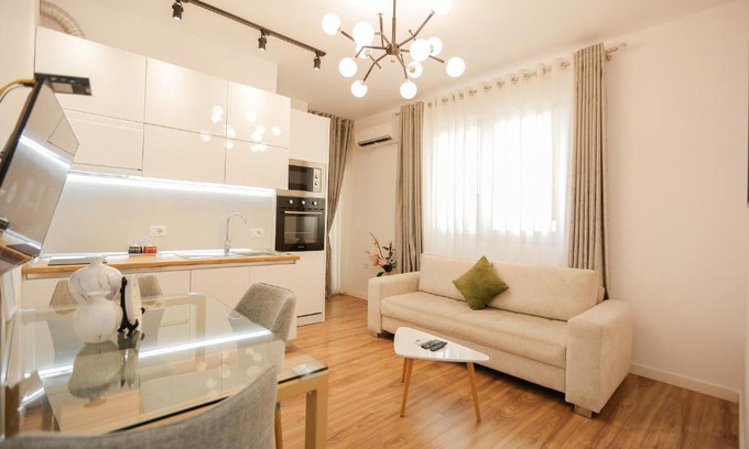 Tirana Apartment | Miku Apartment-Stunning Apartment At Taiwan