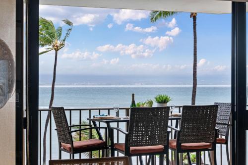 Maalaea House | Milowai 302 · MIL 302 Oceanfront 2BD w Ocean Views Whale Watch