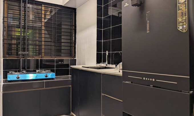 Dhaka Apartment | Minimalist Apt at DAC Intl Airport Msg to Avail Special Offer for Flight Catcher