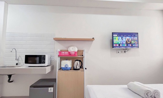 Makassar Apartment | Minimalist Studio Room Near Unhas At Bandaraya - Tallasa City Makassar Apartment