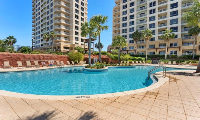 Sandestin House | Miramar Beach Studio w Pool Tennis Walk to Beach Luau Eastern Sky