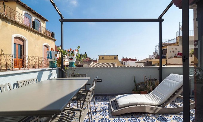 Taormina City Centre House | Miseria e Nobiltà