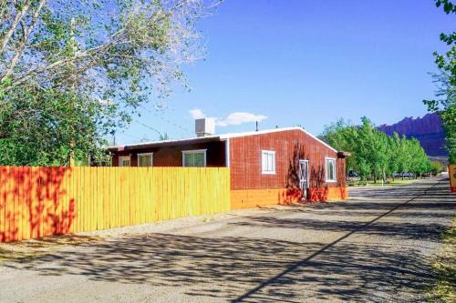 Moab South Valley House | Moab RV Resort Lodge