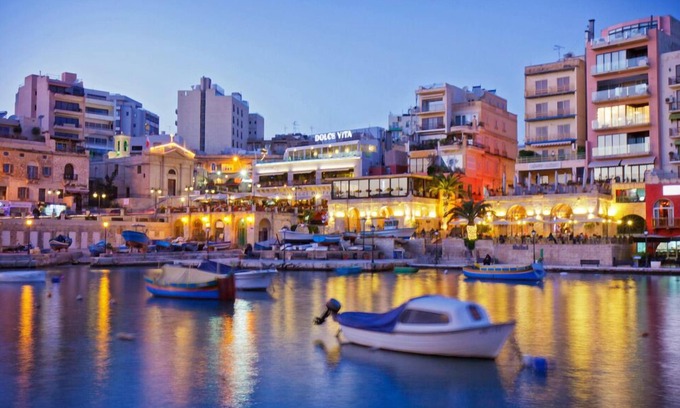 Gzira Apartment | Modern 1BR Maisonette Steps From the Promenade
