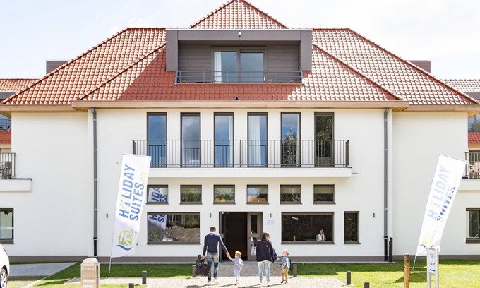 Westende Apartment | Modern Apartment With a Microwave, Near the Sea