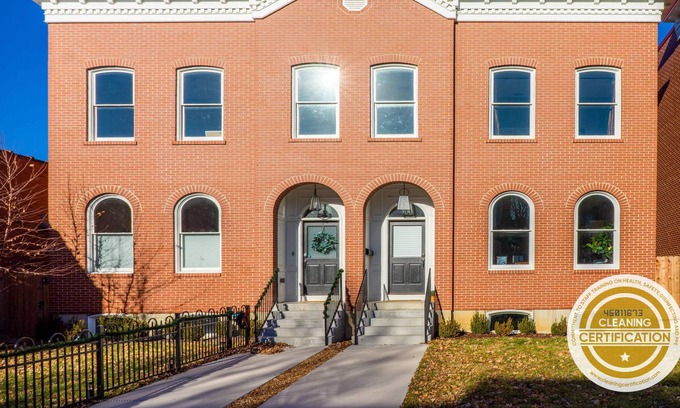 Lafayette Square House | Modern Lafayette Square | Deck / ABODEbucks