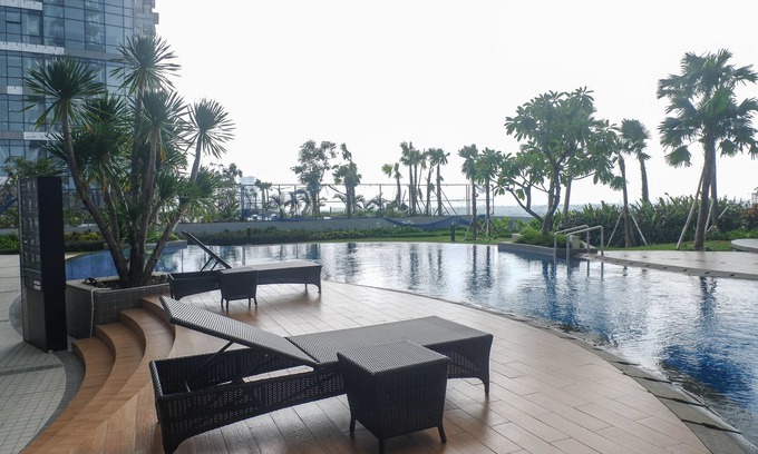 Surabaya Apartment | Modern Luxurious Studio Room at Anderson Supermall Mansion Apartment