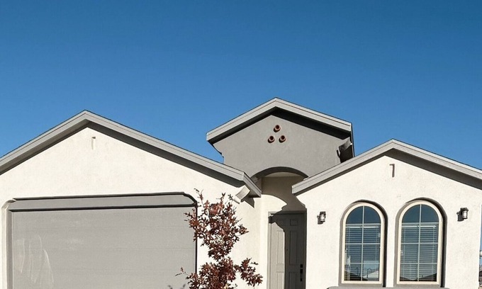 Las Cruces House | Modern New Home