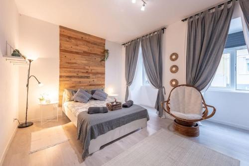 Penha de Franca Apartment | Modern Rustic Apartment in Graça