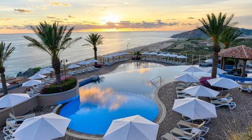 Los Cabos Apartment | Modern Stay Pool Terrace BBQ Resort Amenities