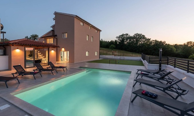 Karojba Villa | Modern Villa in Karojba with private pool.