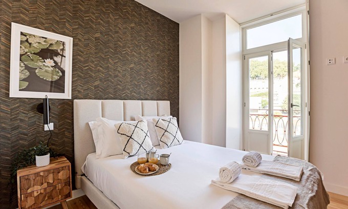 Uniao de Freguesias do Centro Apartment | Monte dos Judeus 26 by LovelyStay