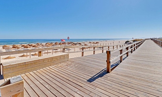 Vila Real Santo Antonio Apartment | Monte Gordo Beachview 2 by Homing