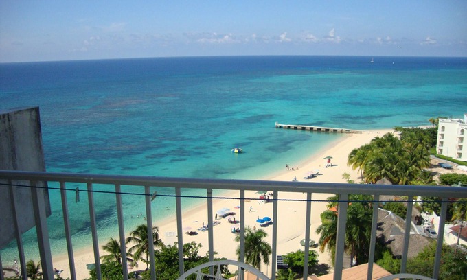 Montego Bay Resort | Montego Bay Club Beach Resort