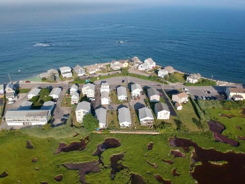 Ogunquit - Wells Hotel | Moody's Motel and Cottages